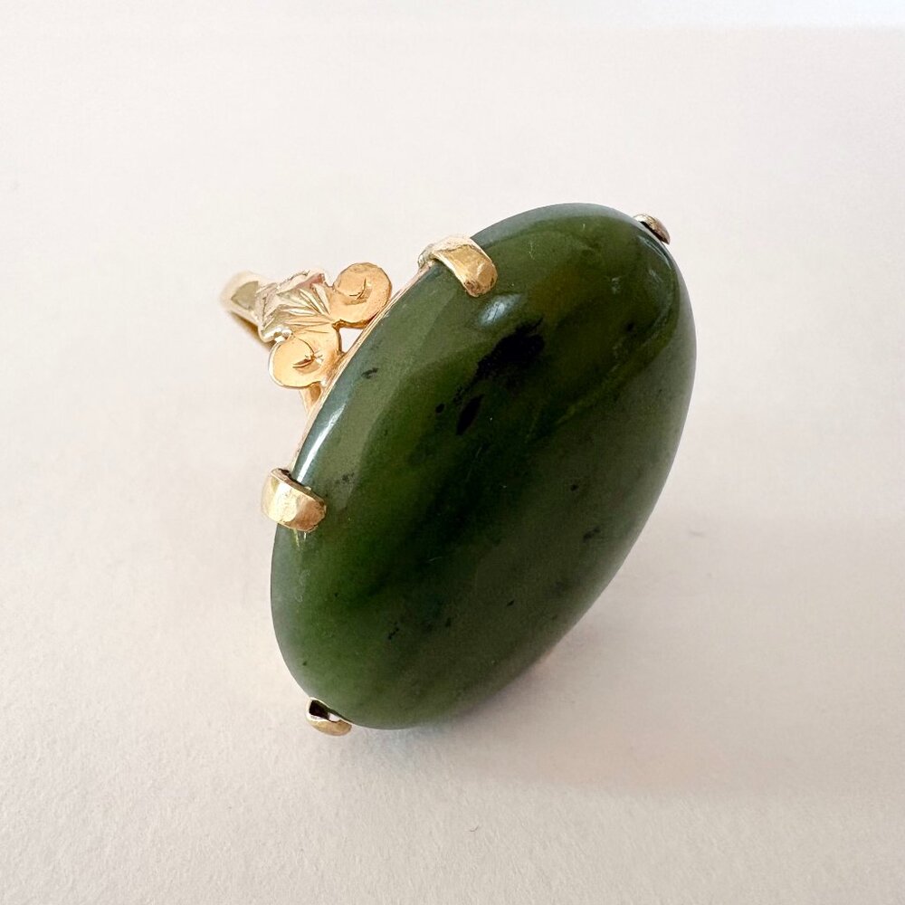 Women’s Antique 14k Yellow Gold & Jade Statement Ring – Made in Italy